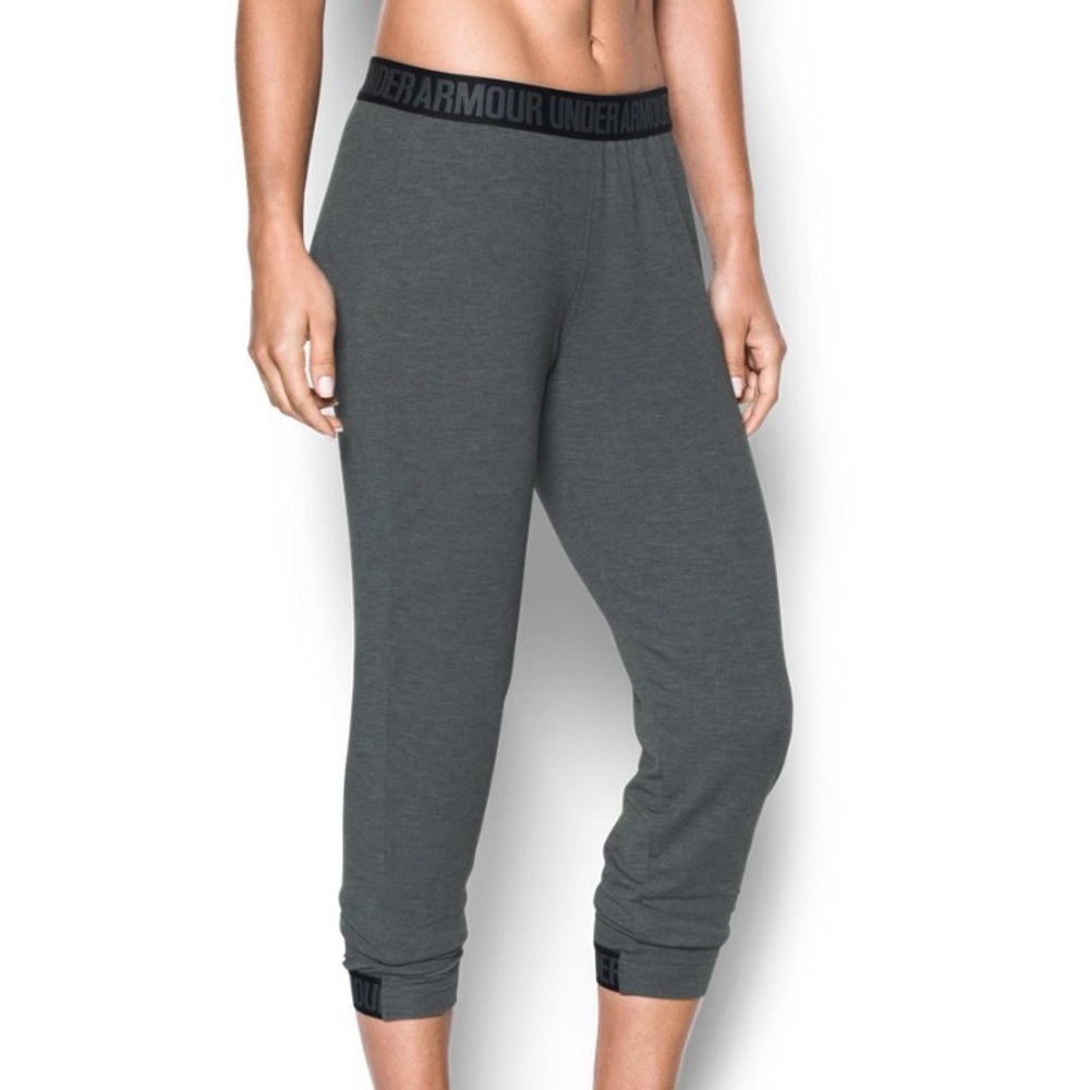 UNDER ARMOUR women’s Feather Weight Fleece Pants